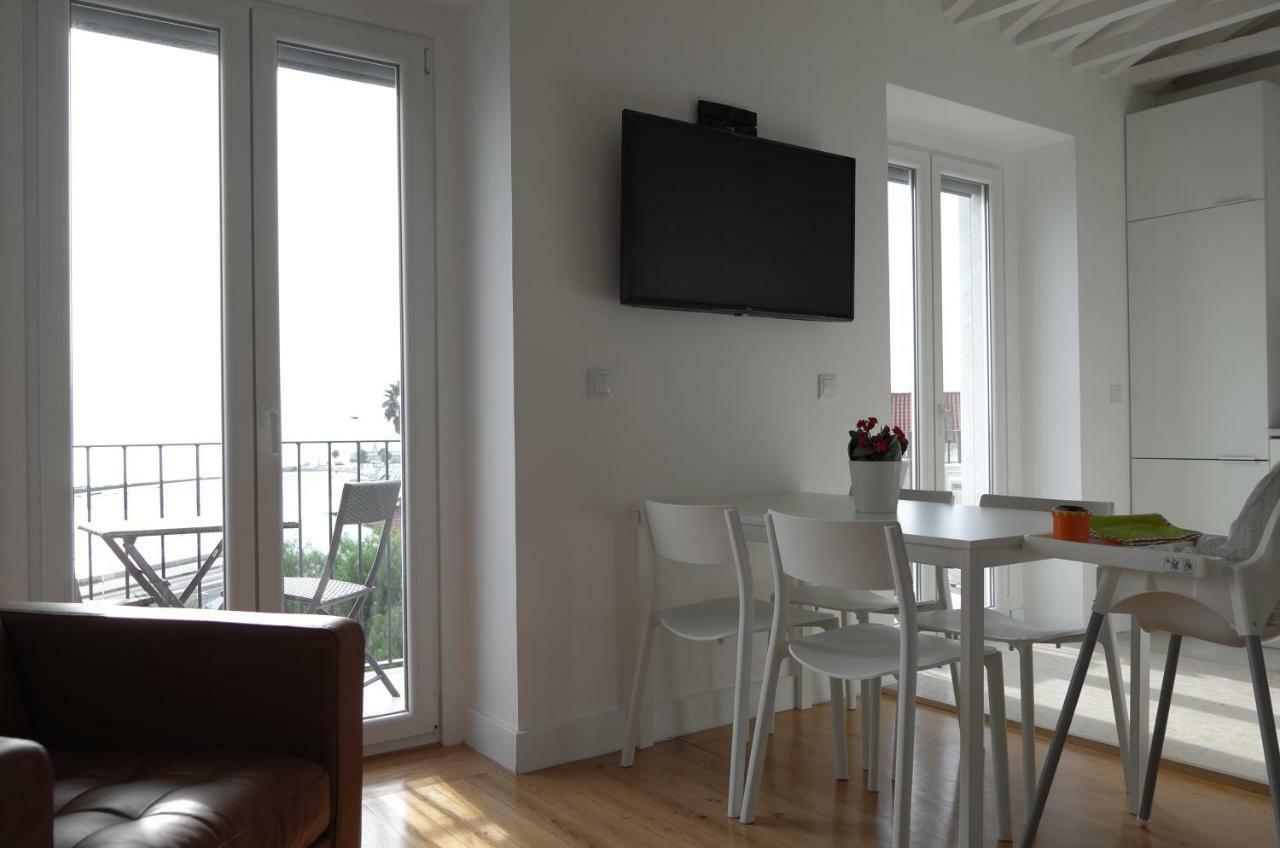 Ocean View Penthouse Apartment Paco de Arcos Exterior photo